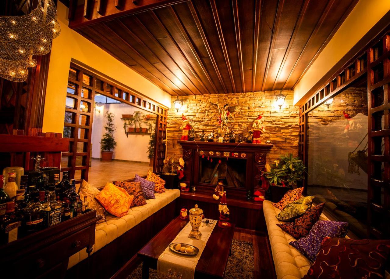 Hostal Dulce Hogar Latacunga Zewnętrze zdjęcie