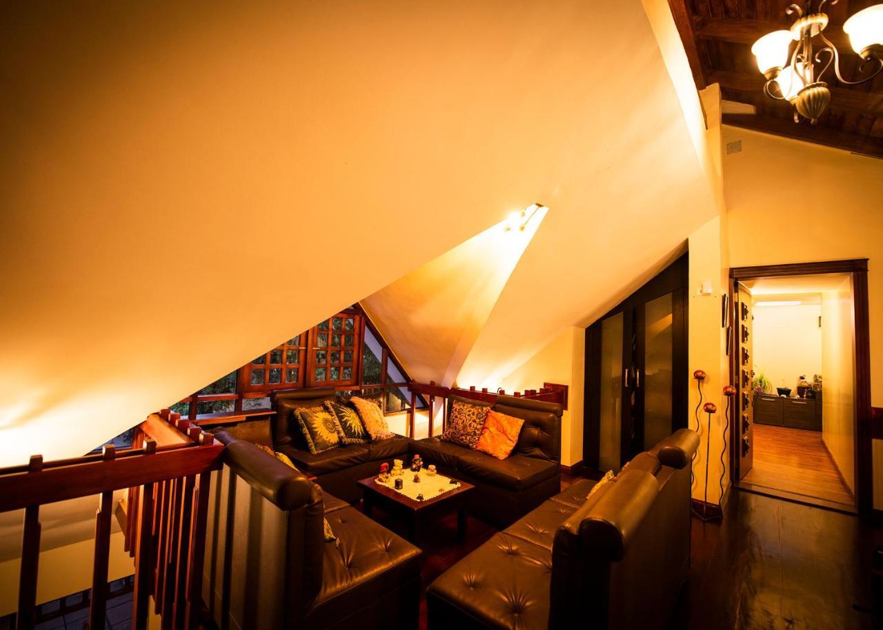 Hostal Dulce Hogar Latacunga Zewnętrze zdjęcie